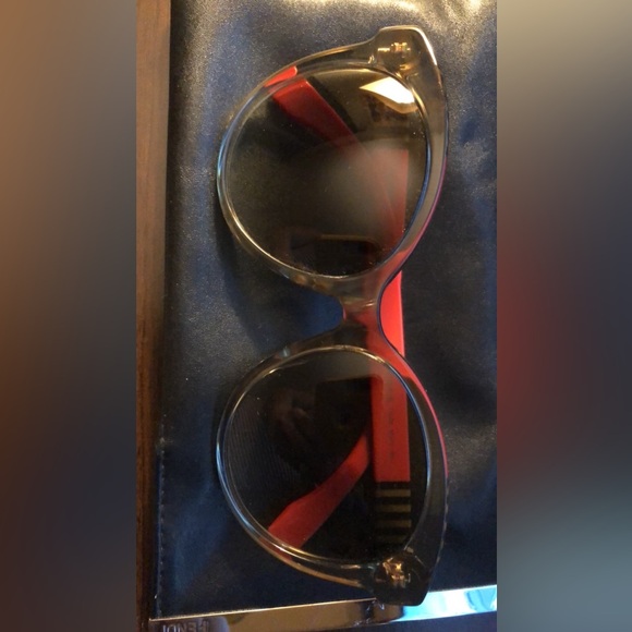 FENDI SHADES - Picture 3 of 5